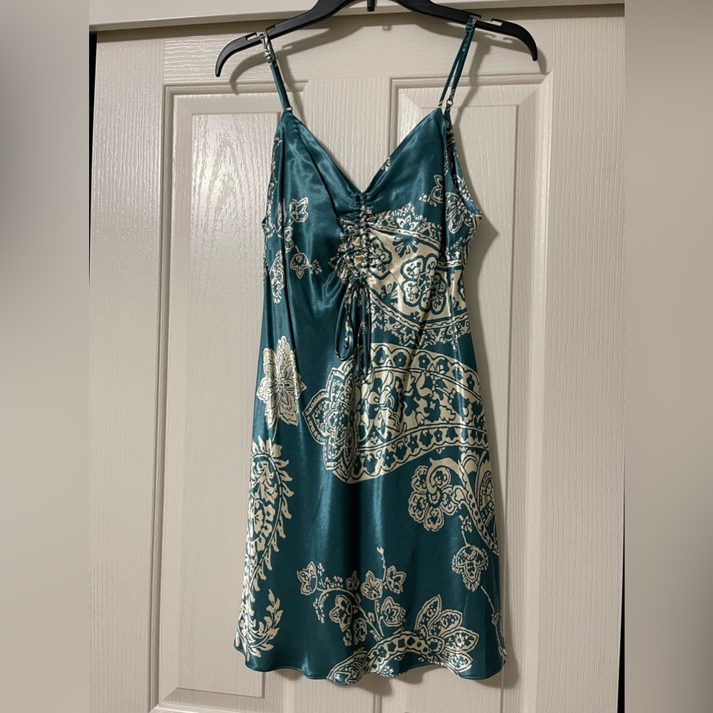 NWOT Zara Sliky Mini Dress